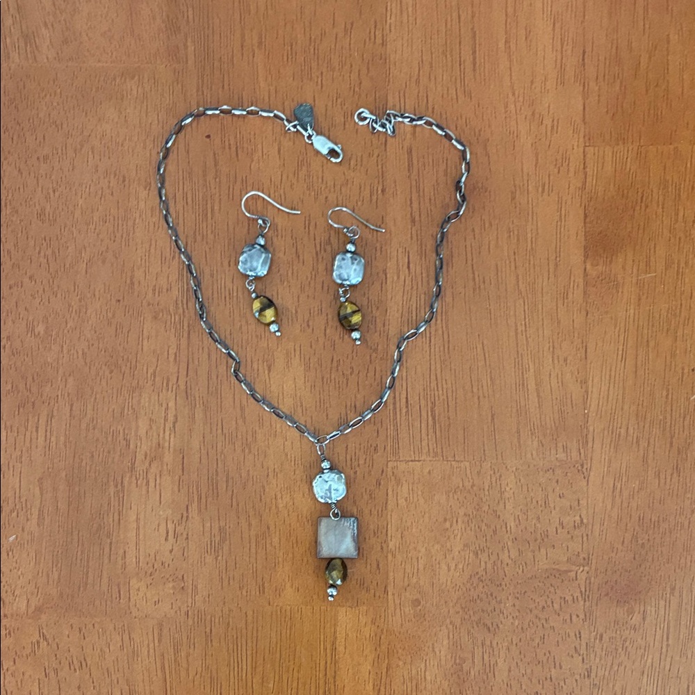 Elegant Silver and Gold Jewelry Set